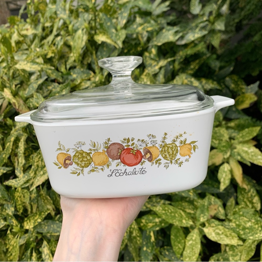 Vintage Corningware Spice of Life L’Echalote 1.5 Liter Casserole Dish w/ Lid